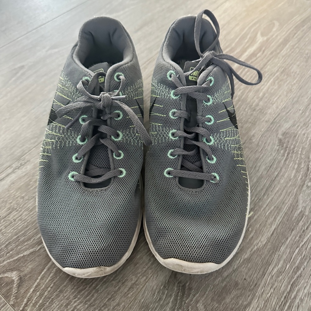 Nike Athletic Shoes - Picture 2 of 2